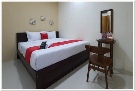RedDoorz Syariah near Solo Square Mall, Lawean, Indonesia