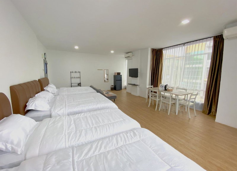 CN Homestay B3 Floor 2 at Nagoya Hill Mall, Nagoya, Indonesia