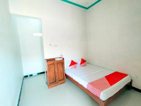 Hotel O Griya Annisa, Tegal, Indonesia
