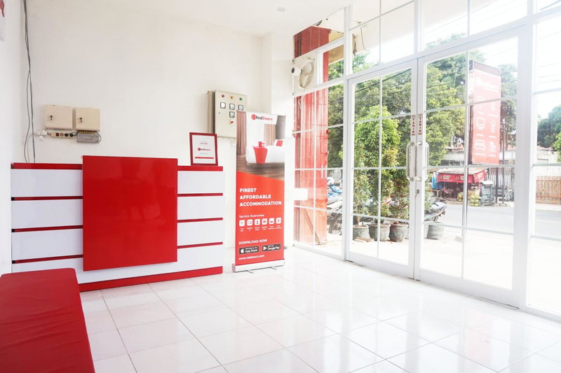 RedDoorz @ Jalan Tanjung Blitar, Blitar, Indonesia