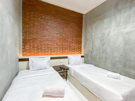 RedDoorz Syariah At Mitra Guest House, Malang, Indonesia