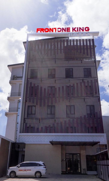 Front One King Hotel Tuban, Tuban, Indonesia