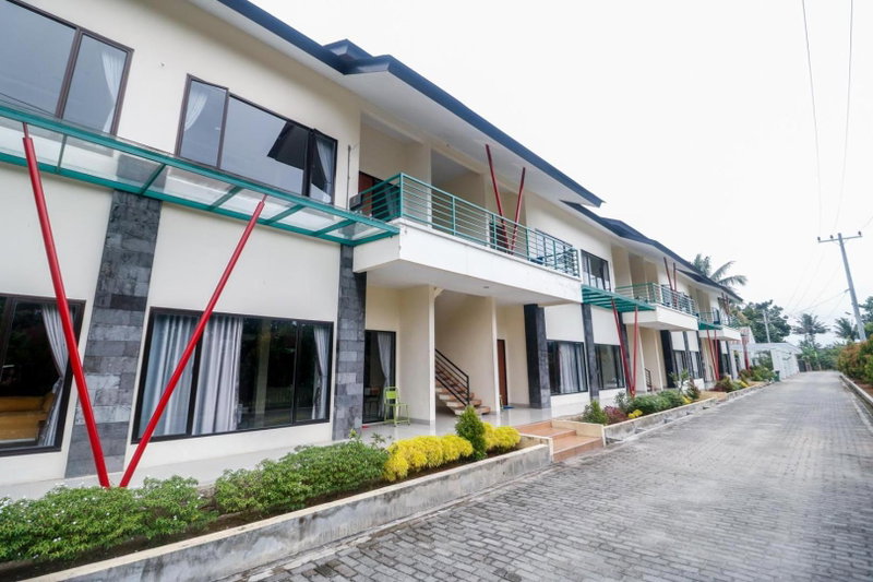 RedDoorz Plus near Kualanamu Airport Medan, Medan, Indonesia