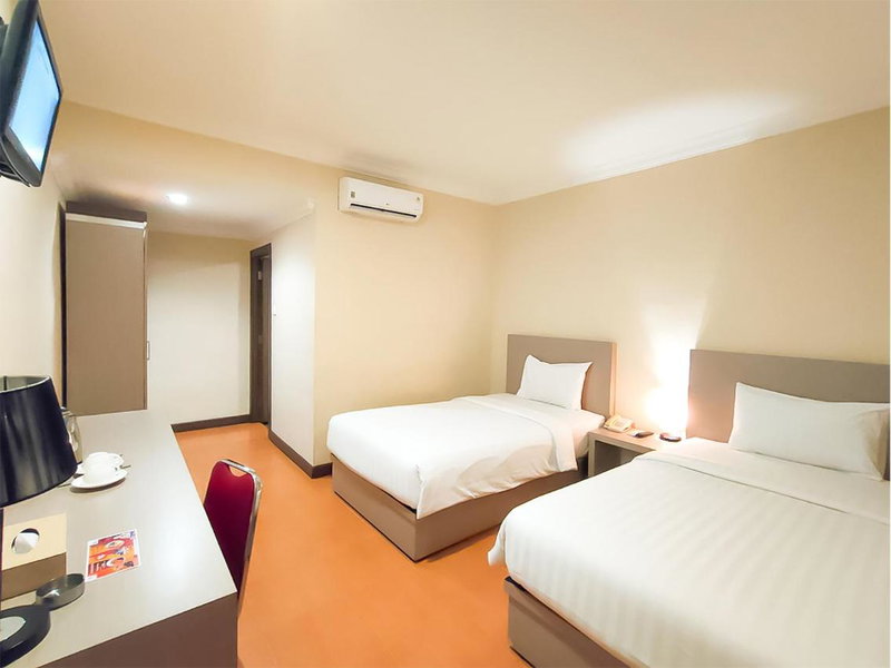 Kawana Hotel, Kampungdurian, Indonesia