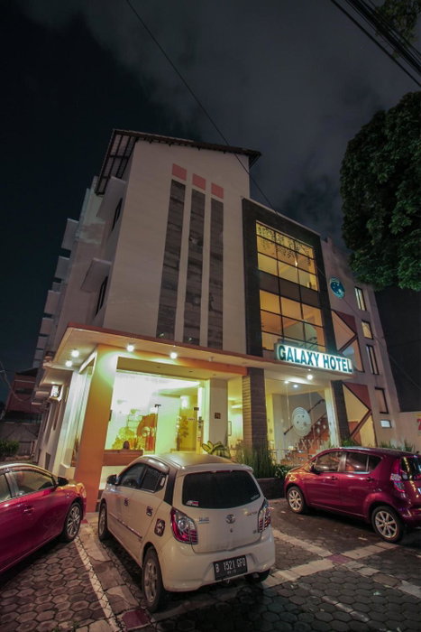 Capital O Galaxy Inn, Bandung, Indonesia