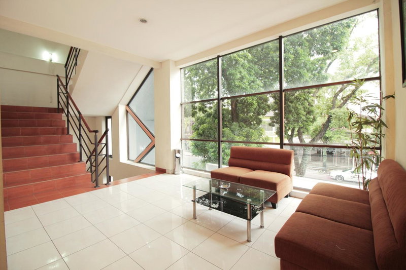 Capital O Galaxy Inn, Bandung, Indonesia