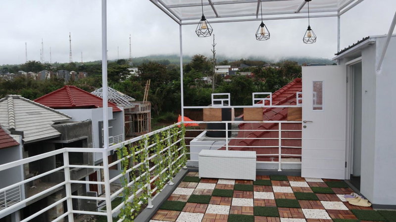 Demara Villa yang Aesthetic di Batu, Tlekung, Indonesia