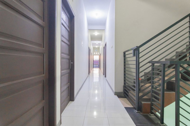 RedDoorz Syariah near Jalan Jakarta Samarinda, Samarinda, Indonesia