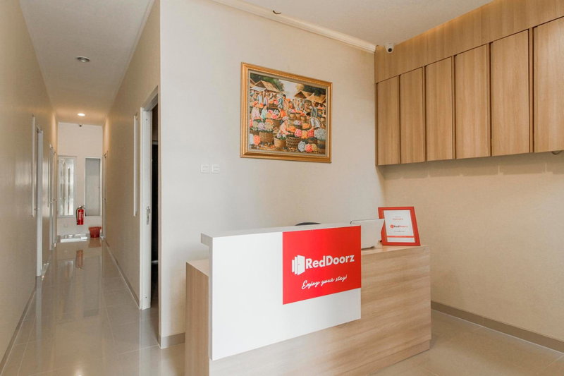 RedDoorz near Soekarno Hatta Airport, Tangerang, Indonesia