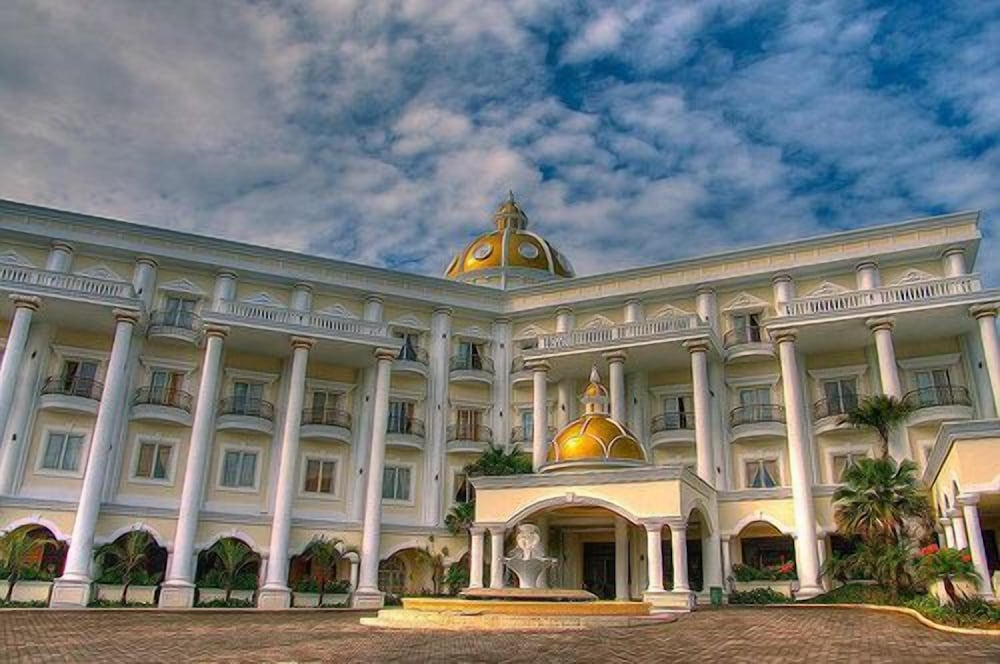 Hotel · Yasmin Resort & Conference Hotel, Cipanas