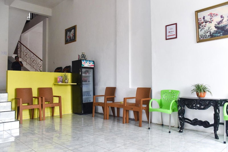 RedDoorz near Sultan Hasanuddin Airport 2 Makassar, Makassar, Indonesia