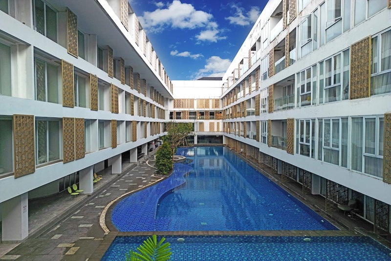 Sunday Hotel Arshika Sunset Road, Kuta, Indonesia