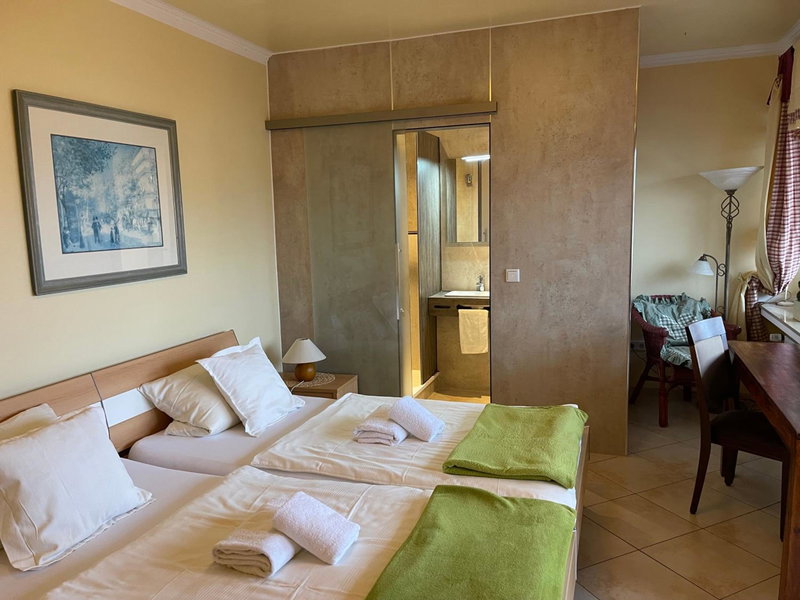 Hotel Gambrinus Arnsberg, Arnsberg, Germany