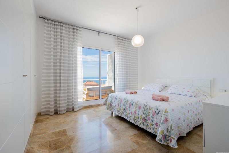 Residencial Playa de La Arena, Puerto de Santiago, Spain