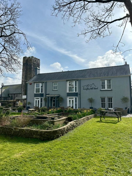 OYO Lamphey Hall, Pembroke, United Kingdom