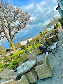 OYO Lamphey Hall, Pembroke, United Kingdom