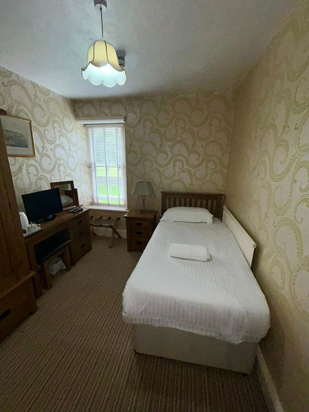 OYO Lamphey Hall, Pembroke, United Kingdom