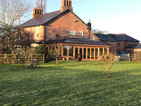 Hollies Farm B&B, Wrexham, United Kingdom