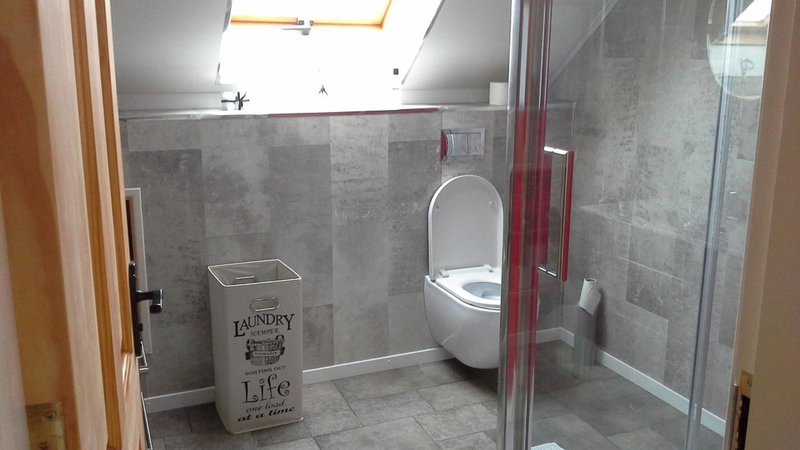 Lyza's Loft, Kilcoo, United Kingdom