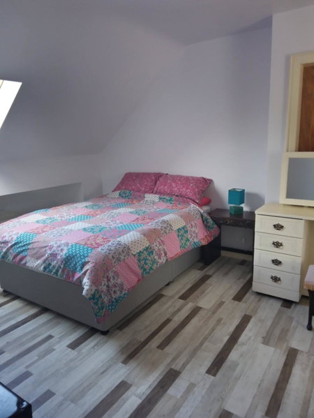 Lyza's Loft, Kilcoo, United Kingdom