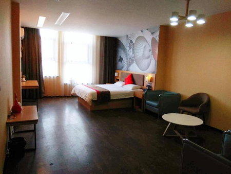 Thank Inn Chain Hotel Xinxiang Yuanyang Jianshe Road Hualong Shangjun, Xinxiang, China