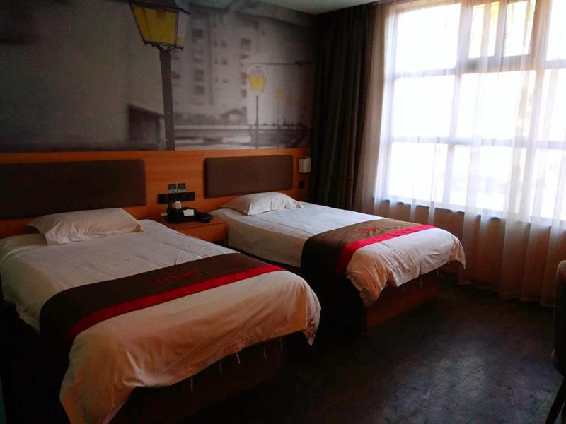 Thank Inn Chain Hotel Xinxiang Yuanyang Jianshe Road Hualong Shangjun, Xinxiang, China