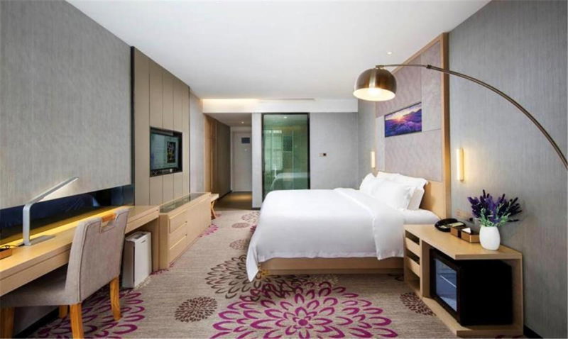 Lavande Hotel Neijiang Hanan Avenue, Neijiang, China
