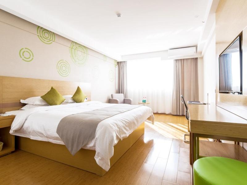 GreenTree Inn Yancheng Tinghu Area Wanda Square Hotel, Yancheng, China