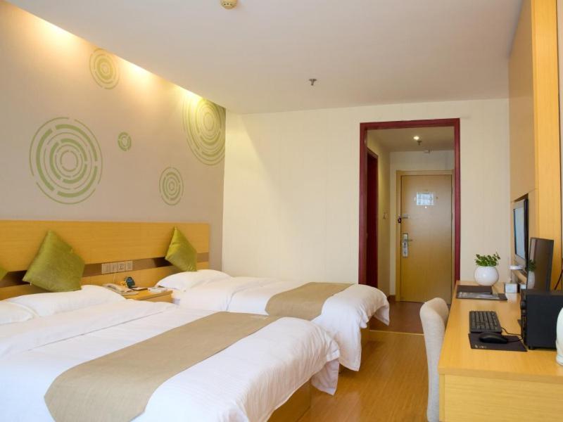 GreenTree Inn Zhejiang Shaoxing Xinchang Buddha Express Hotel, Xinchang, China