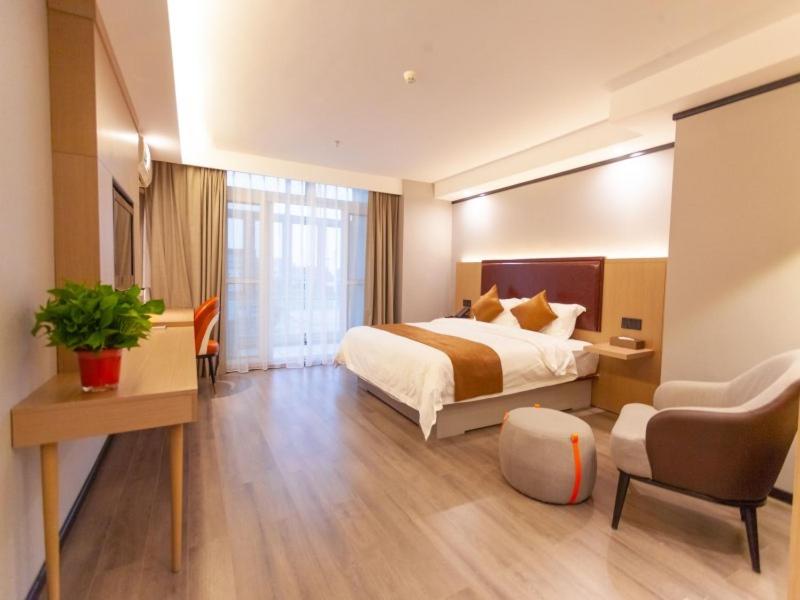 Gya Yangzhou Slender West Lake Hotel, Yangzhou, China