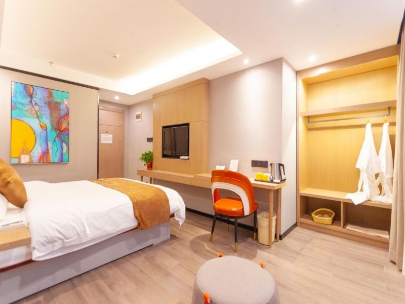 Gya Yangzhou Slender West Lake Hotel, Yangzhou, China