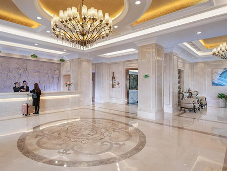 Vienna Hotel (Qingyuan Century Bar Shop in Guangdong Province), Qingyuan, China