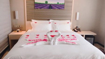 Lavande Hotels Xianning Tonghui Square Branch, Xianning, China