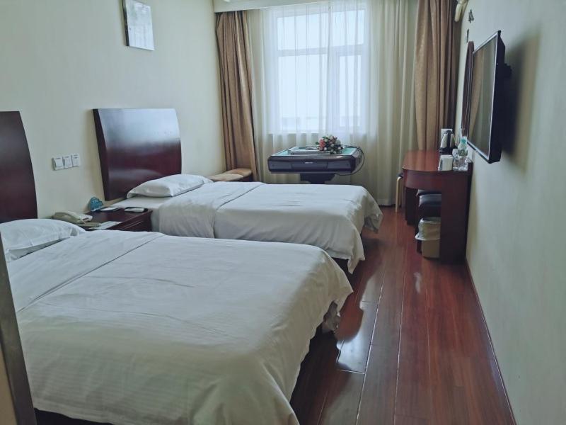 GreenTree Inn ShangHai Car Piers Studio Express Hotel, Songjiang, China