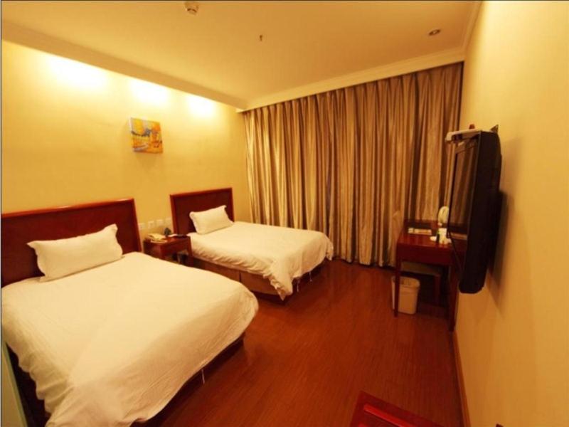 GreenTree Inn Zhangjiakou Public Security Plaza Express Hotel, Zhangjiakou, China