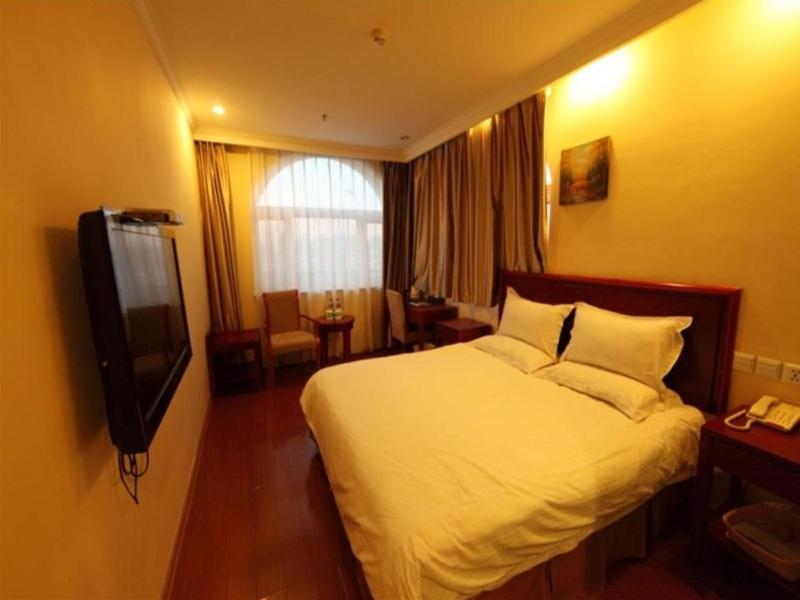 GreenTree Inn Zhangjiakou Public Security Plaza Express Hotel, Zhangjiakou, China
