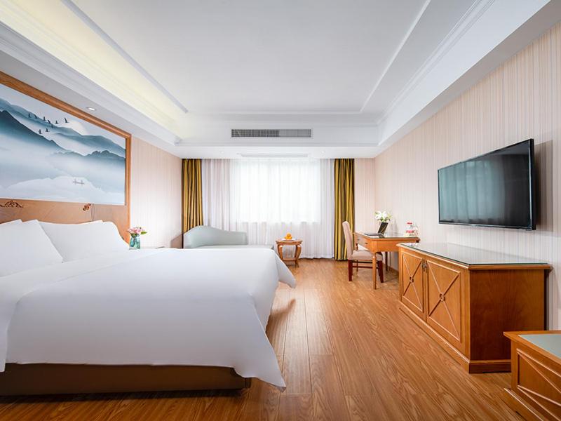 Vienna hotel (huizhou ancient city store, shexian county, huangshan city, anhui province), She, China