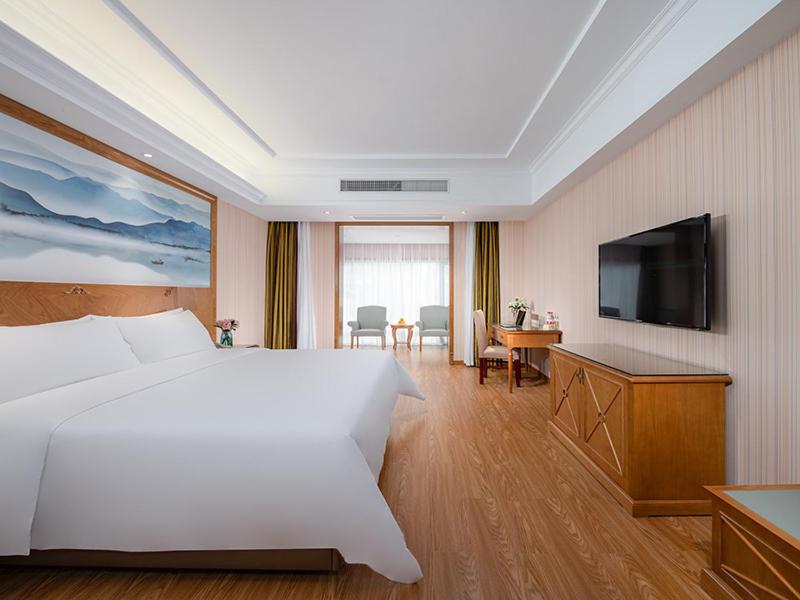Vienna hotel (huizhou ancient city store, shexian county, huangshan city, anhui province), She, China