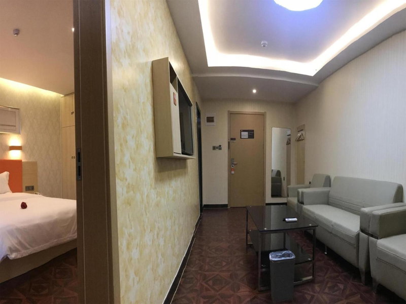 7Days Premium Zibo Huantai Xinyu Building Branch, Zibo, China