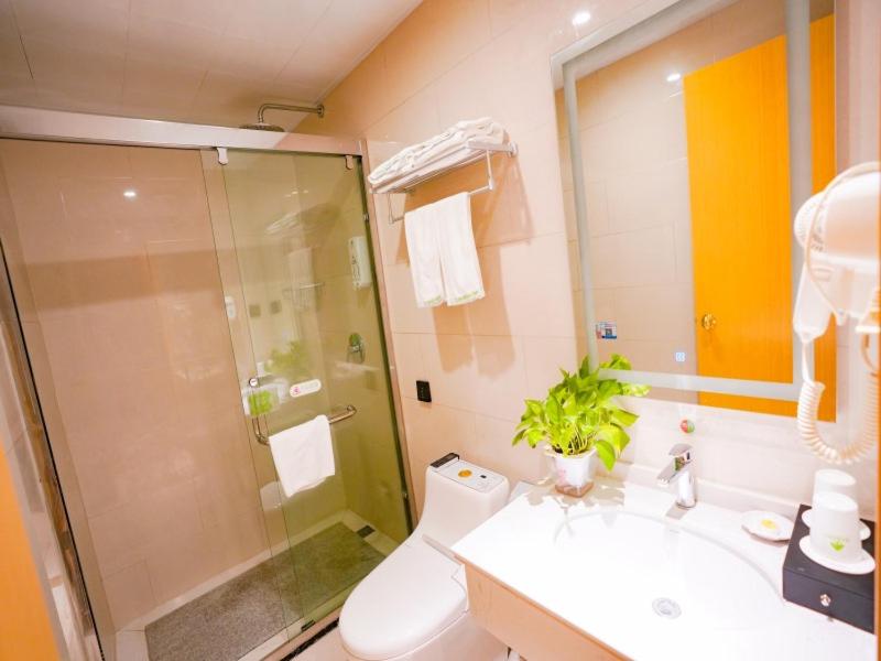 GreenTree Inn Hefei Fuyang North Road Beicheng Shuangfeng Industrial Park Business Hotel, Hefei, China