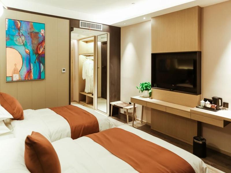 GYA hotel Linyi Lanshan Hailian International Plaza, Linyi, China
