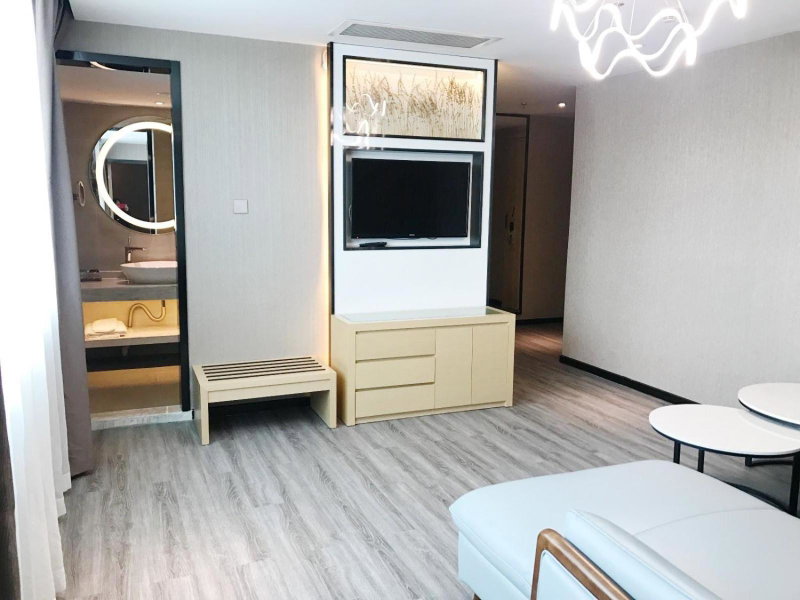 Lavande Hotel (Xinyi Fuhai Building Branch), Xinyi, China