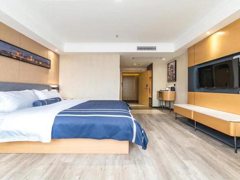 LanOu Hotel Yancheng Dafeng Yongtai Plaza, Dafeng, China