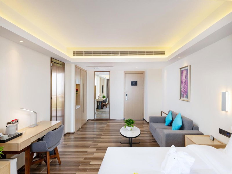 Lavande Hotel Haikou Binhai Avenue, Haikou, China