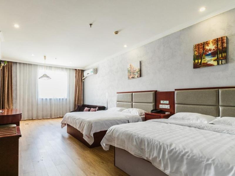GreenTree Inn Shanghai Huinan Jinghai Road Express Hotel, Nanhui, China