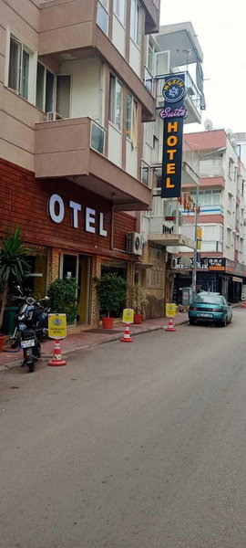 Nezi̇h Sui̇ts, Antalya, Turkey