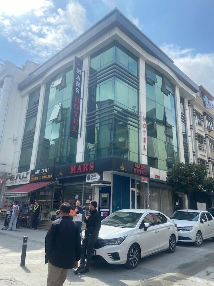 Mars Hotel, Turkey