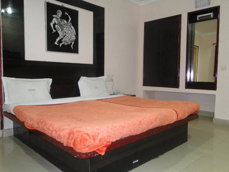 Hotel O Raipur Railway Station Formerly Hotel Okasu, Raipur, India