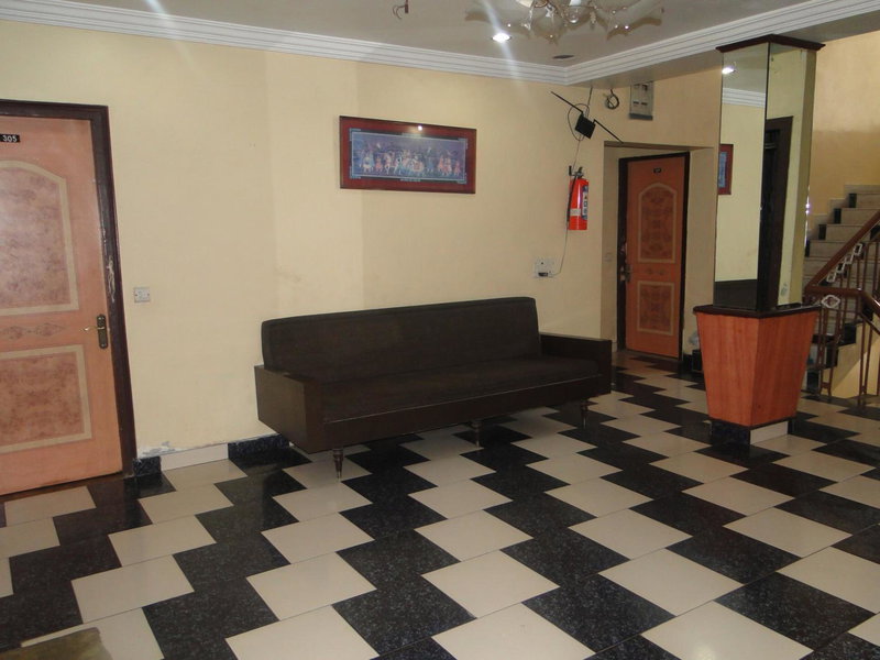 Hotel O Raipur Railway Station Formerly Hotel Okasu, Raipur, India