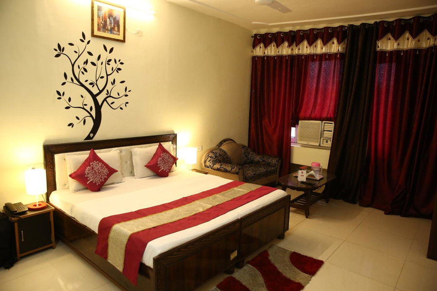 Hotel the diamond Ring, Chandīgarh, India